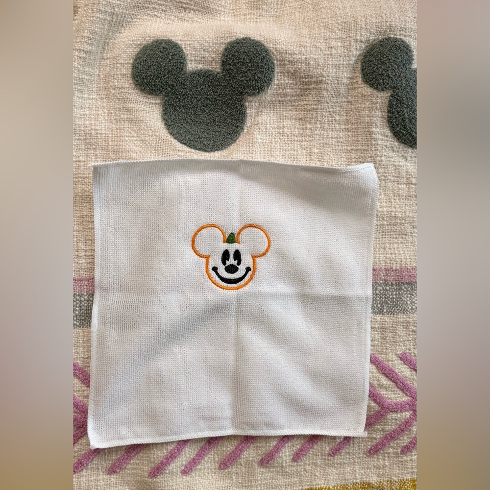 Hand towel with Embroidered Mickey Mouse Halloween Pumpkin